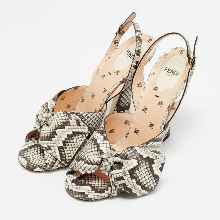 Pre Owned Fendi FFreedom Size 41 Beige Python Slingback Sandals