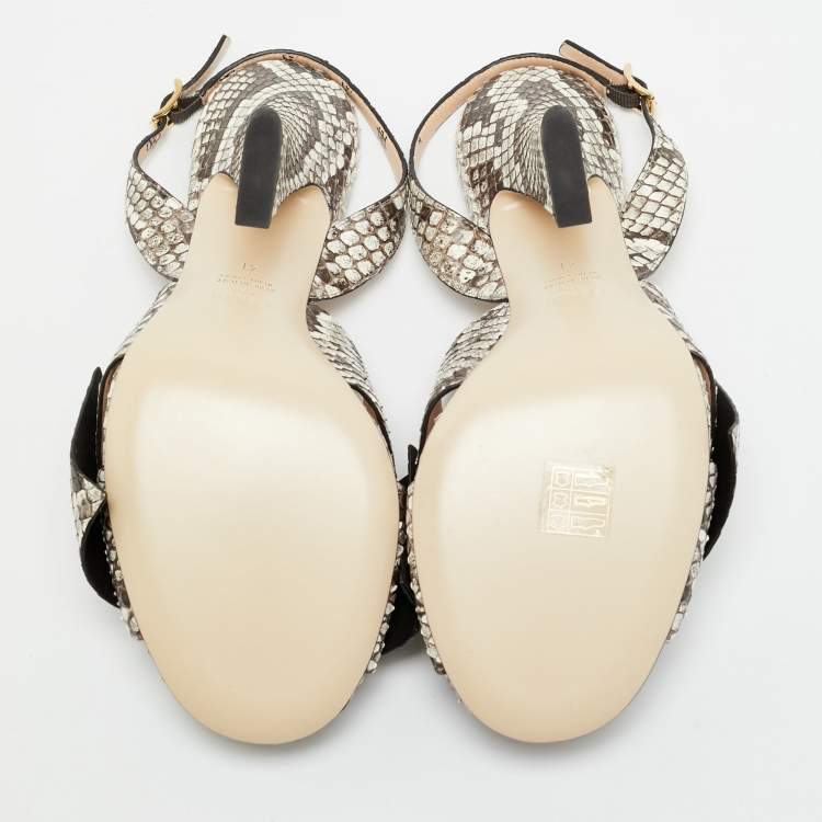 Pre Owned Fendi FFreedom Size 41 Beige Python Slingback Sandals