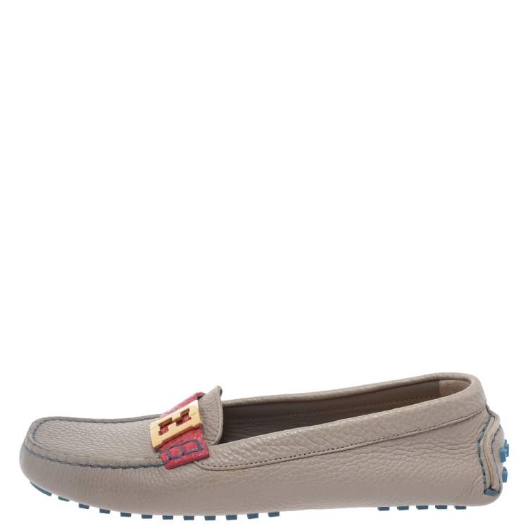 Pre Owned Fendi Grey Textured Leather FF Logo Loafers Size 39