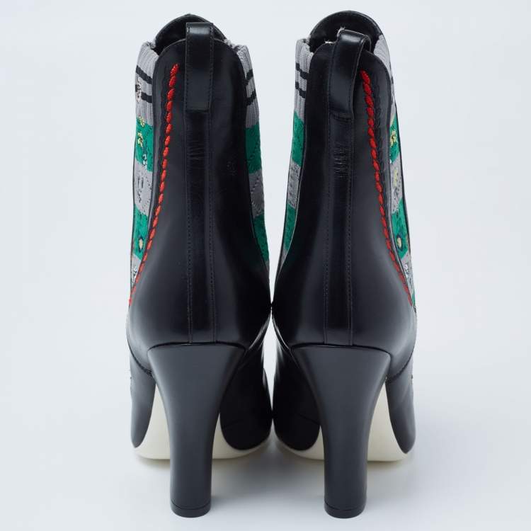 مملوكة مسبقًا Fendi Black Leather Embroidered Ankle Boots Size 38.5