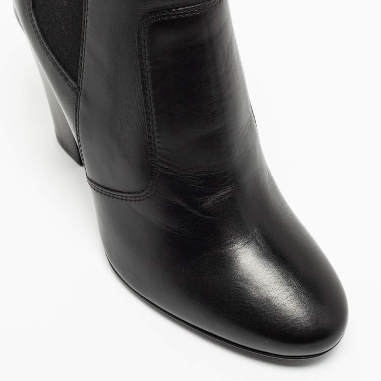 Pre Owned Fendi Black Leather Ffreedom Ankle Boots Size 38.5