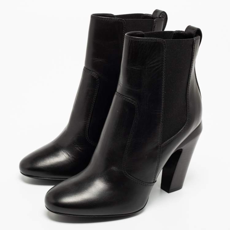 Pre Owned Fendi Black Leather Ffreedom Ankle Boots Size 38.5