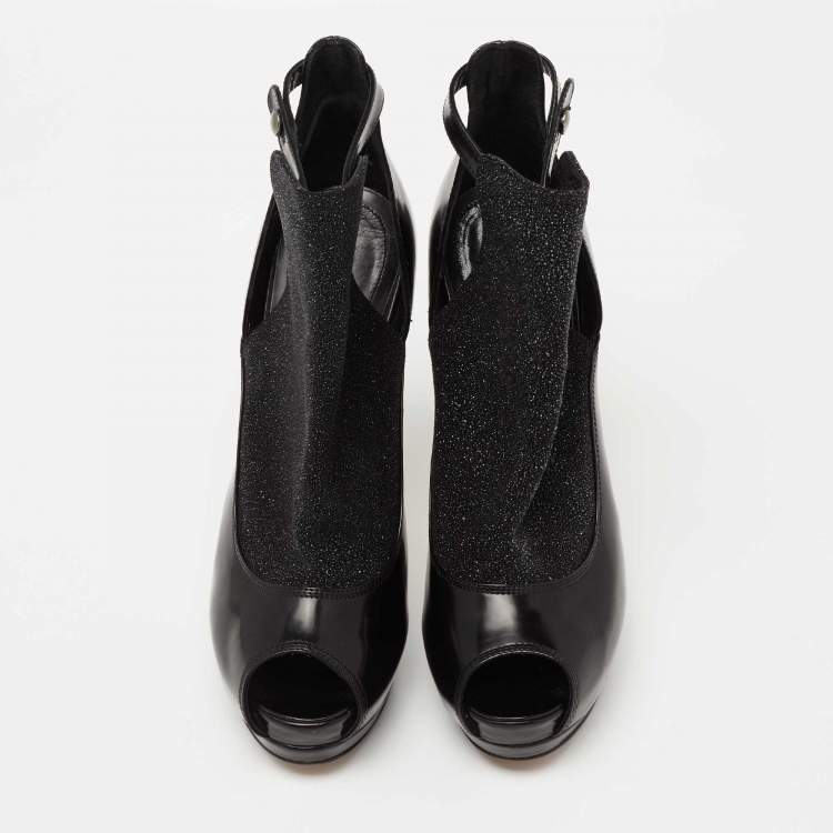 مملوكة مسبقًا Fendi Black Glitter, Suede and Leather Peep-Toe Platform Ankle Boots Size 37