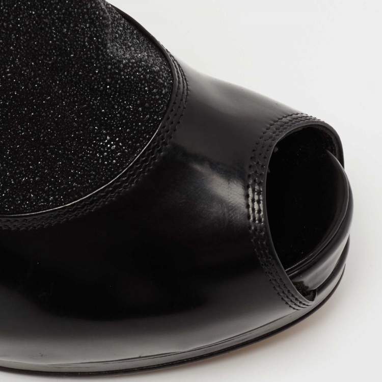 مملوكة مسبقًا Fendi Black Glitter, Suede and Leather Peep-Toe Platform Ankle Boots Size 37