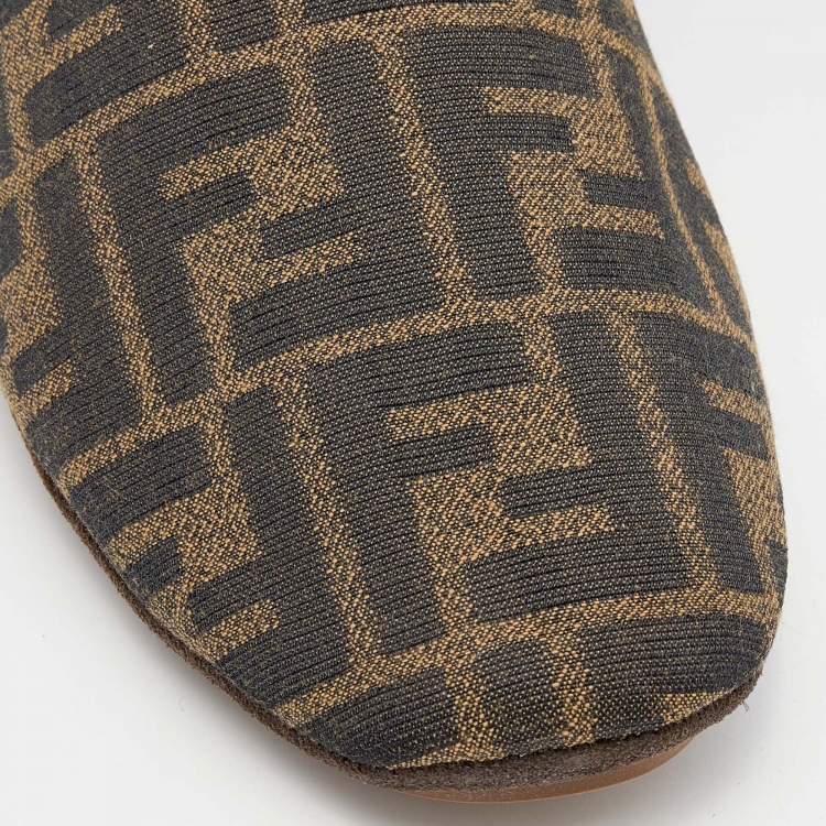 Pre Owned Fendi Brown Zucca Canvas and Leather FF Motif Flats Size 41