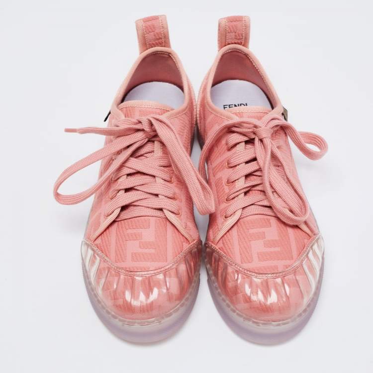 مملوكة مسبقًا Fendi Pink Canvas And PVC FF Logo Low-Top Sneakers Size 38