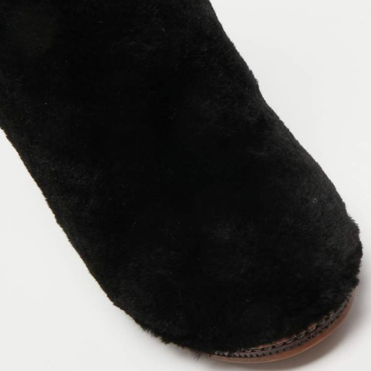 Pre Owned Fendi Black Fur Ankle Boots Size 39