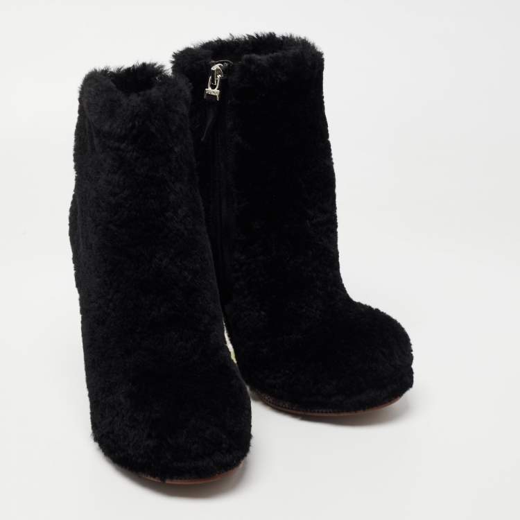 مملوكة مسبقًا Fendi Black Fur Ice Heel Ankle Boots Size 36