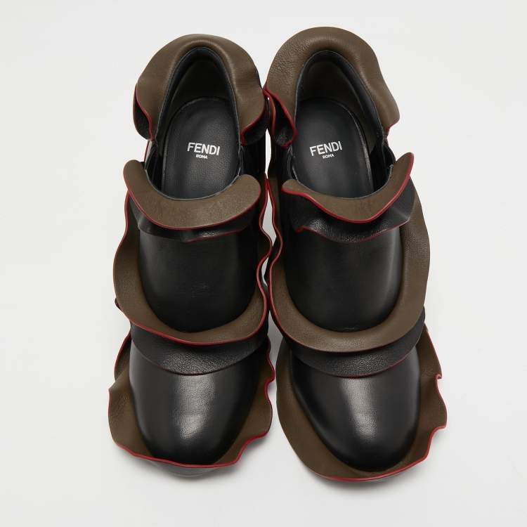 Pre Owned Fendi Black/Grey Leather Ruffled Booties Size 40