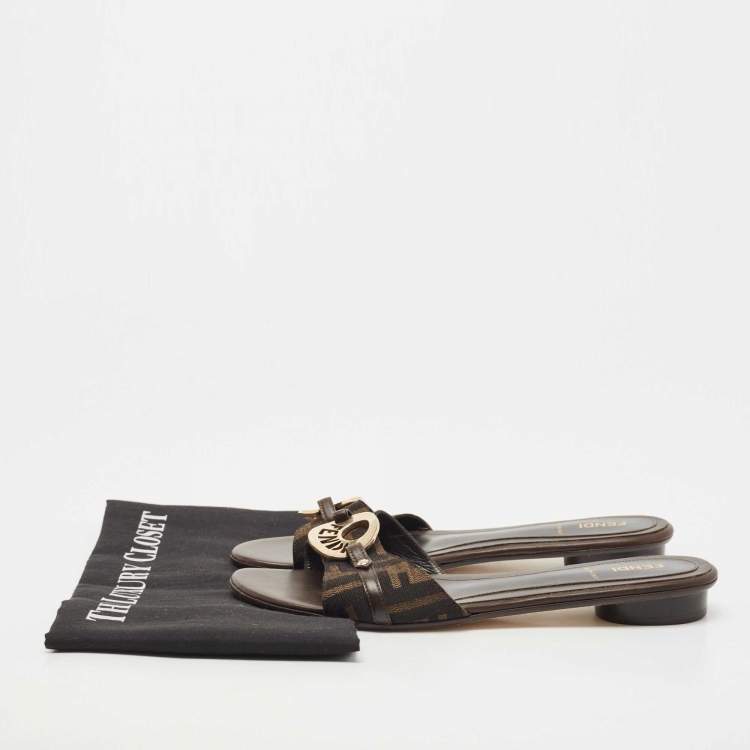Pre Owned Fendi Tabacco Zucca Canvas and Leather Logo-Disk Flat Slide Size 39