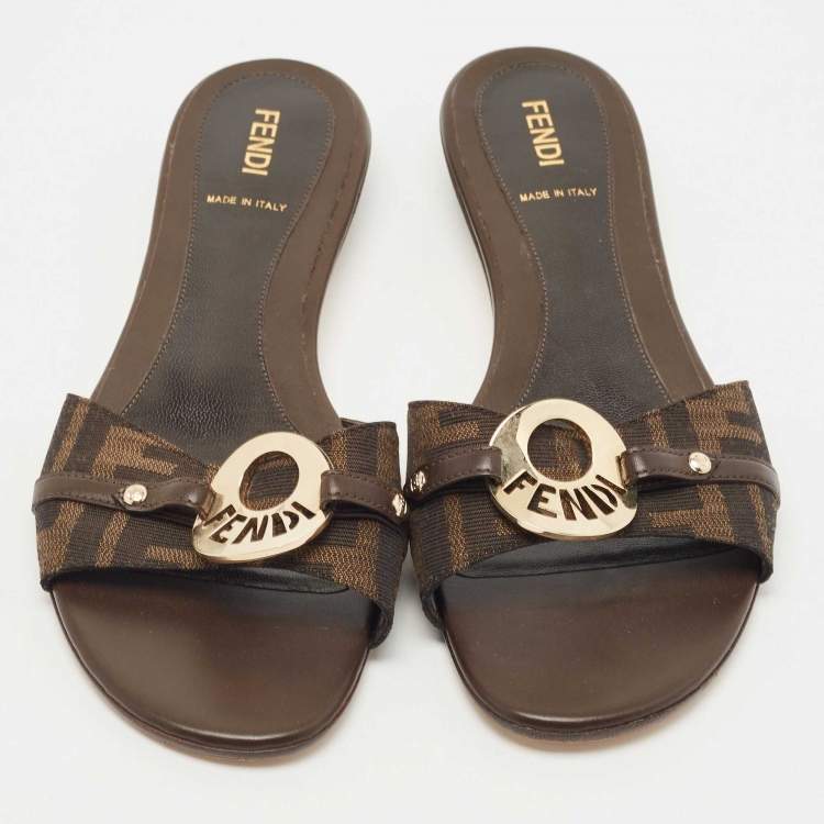 Pre Owned Fendi Tabacco Zucca Canvas and Leather Logo-Disk Flat Slide Size 39