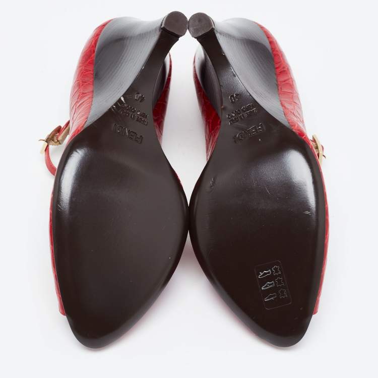 Pre Owned Fendi Red Crocodile Peep Toe Wedge Pumps Size 40