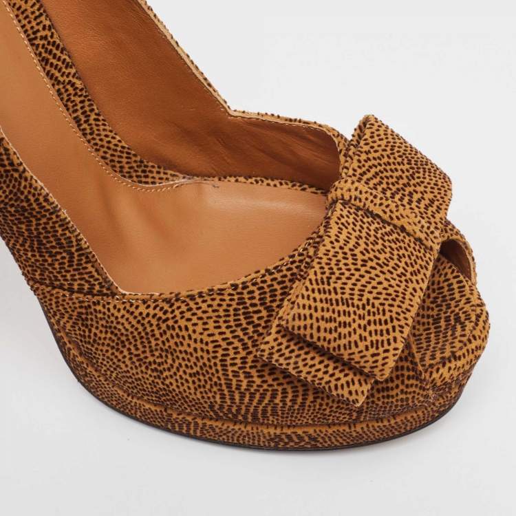 Pre Owned Fendi Brown/Black Textured Suede Bow Peep Toe Pumps Size 40