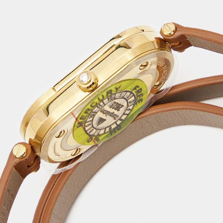 Pre Owned Fendi Silver Gold Plated Stainless Steel Leather Diamond O'Lock Vertical 148 Women's Wristwatch 15 mm
