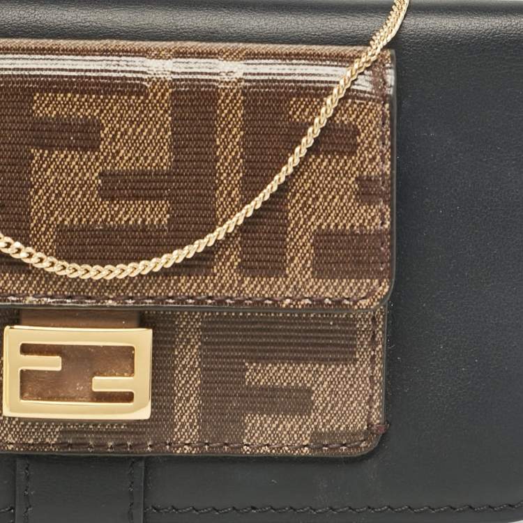 Pre Owned Fendi Black/Tobacco Leather and Zucca Coated Canvas iPhone X Cover with Chain Strap