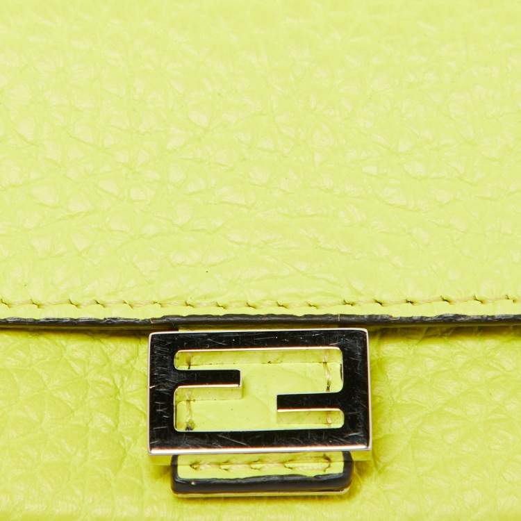 Pre Owned Fendi Neon Yellow Leather Nano Baguette Keychain/Bag Charm 