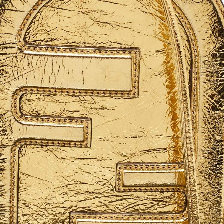 Pre Owned جراب هاتف O'Lock من فندي جلد معدني ذهبي