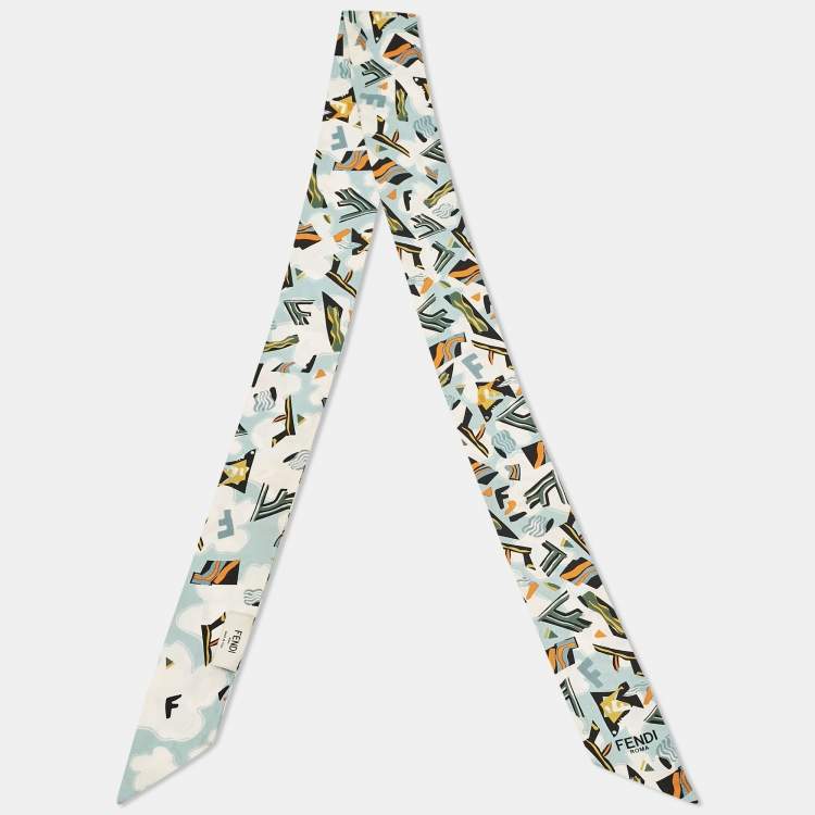 Pre Owned Fendi Blue Print Silk Rappy Bandeau Scarf