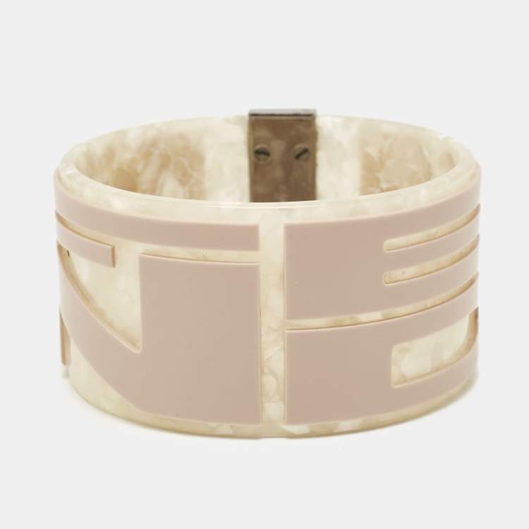 Pre Owned Fendi Logo Resin Silver Tone Bangle Bracelet