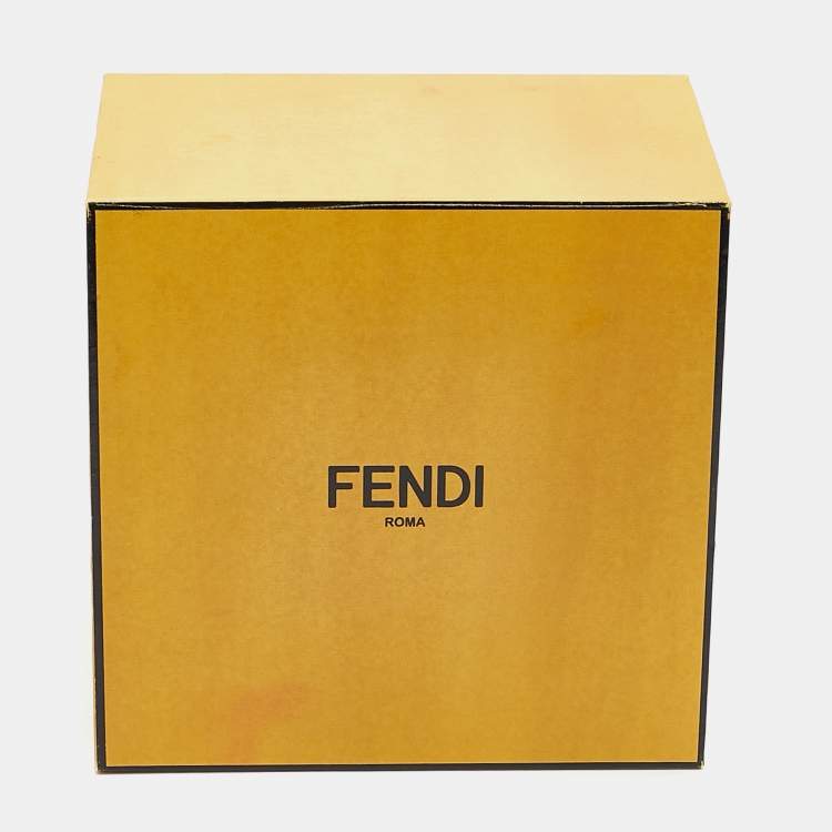 Pre Owned Fendi O'Lock Gold Tone Bracelet S