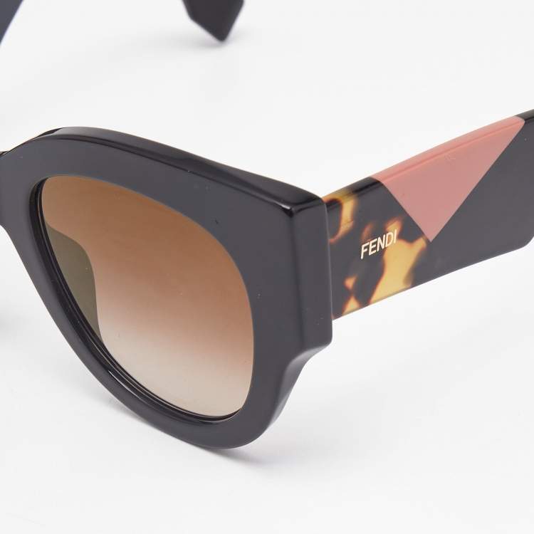 مملوكة مسبقًا Fendi Black/Brown Gradient FF0264/S Cat Eye Sunglasses