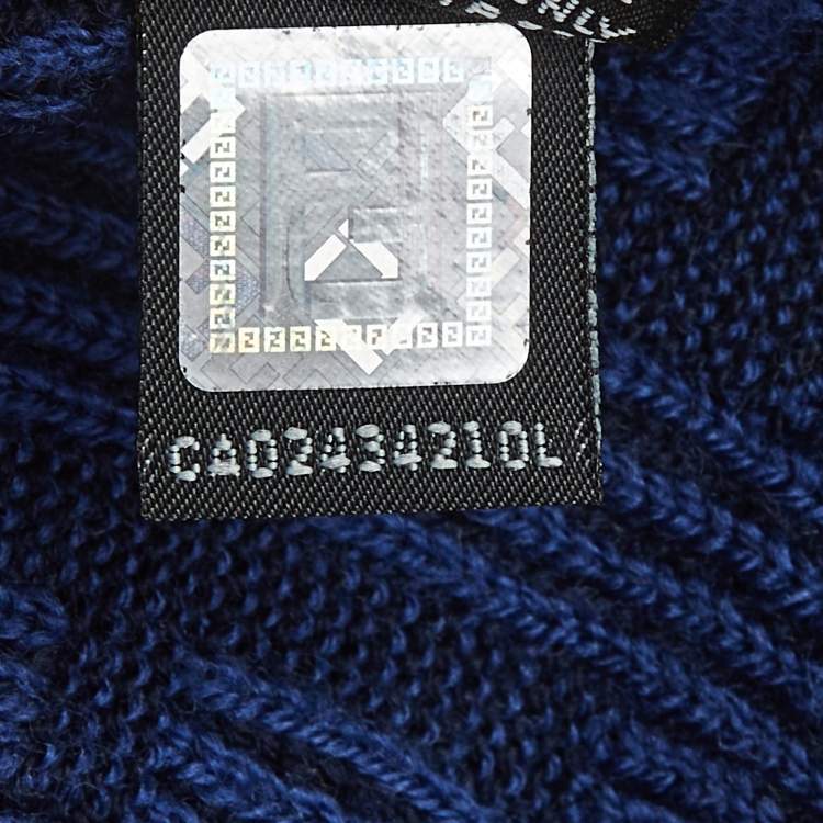 Pre Owned Fendi Blue FF Jacquard Knit Stole  