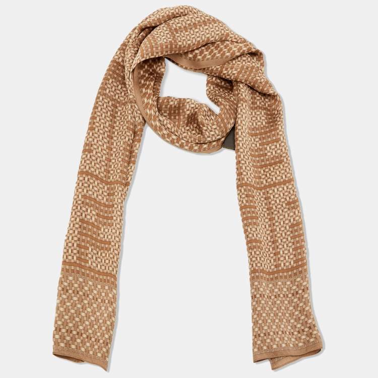 مملوكة مسبقًا Fendi Brown FF Interlace Print Silk Stole 