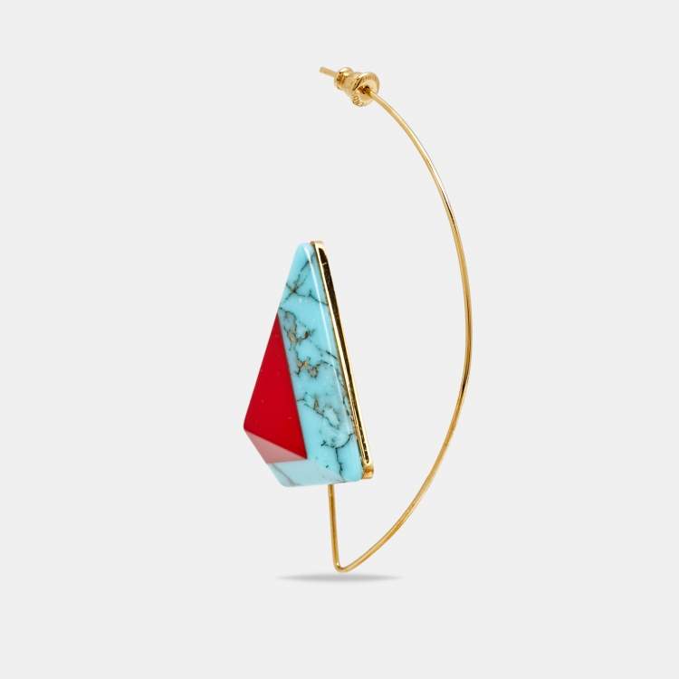 Pre Owned Fendi Red/Blue Resin Rainbow Pyramid Gold Tone Earring 