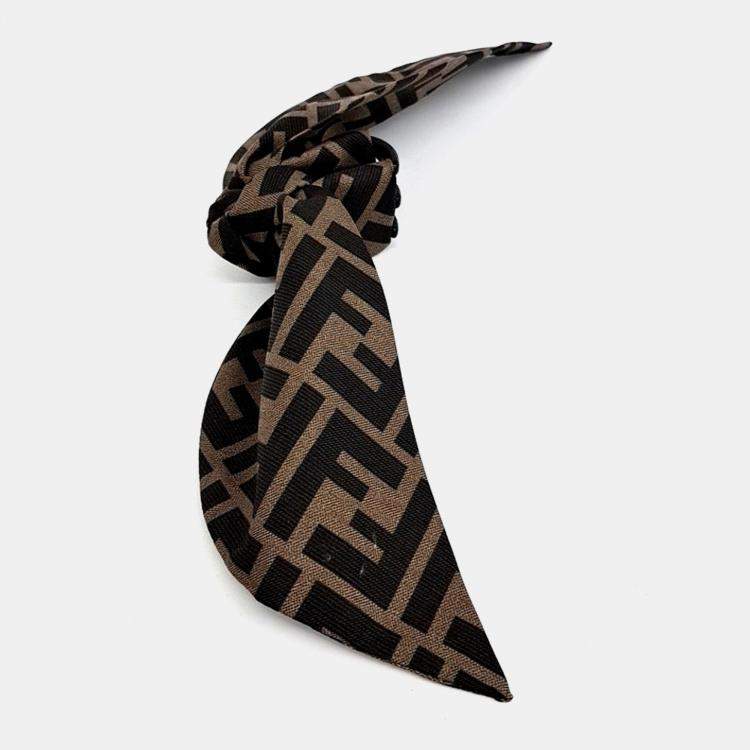 Pre Owned Fendi hair clip