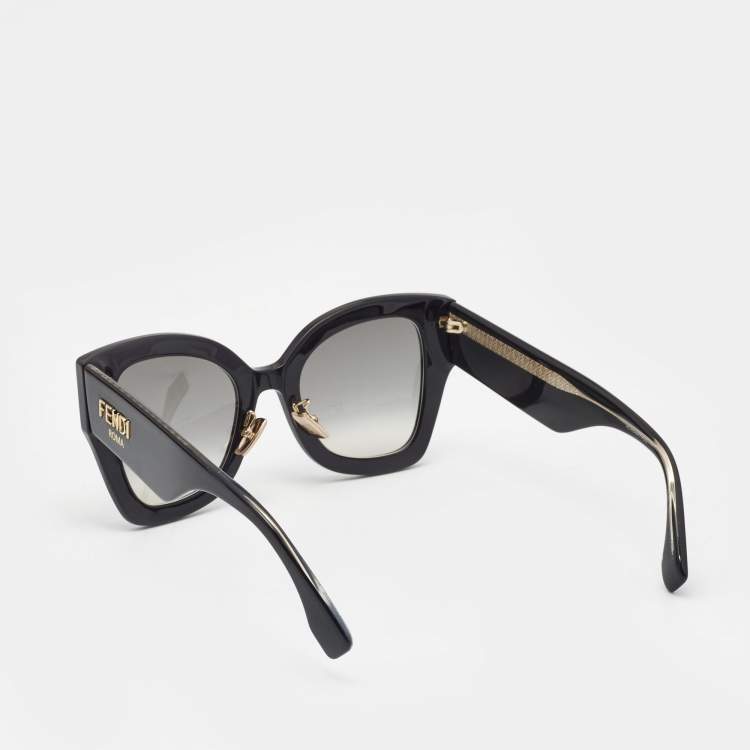 Pre Owned Fendi Black FF043/G/S Square Oversized Sunglasses