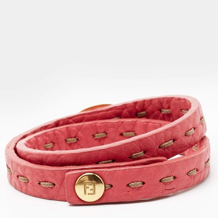 مملوكة مسبقًا Fendi Sellaria Pink Leather Gold Tone Wrap Bracelet