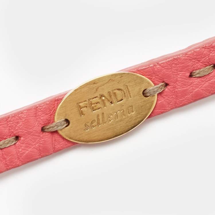 مملوكة مسبقًا Fendi Sellaria Pink Leather Gold Tone Wrap Bracelet