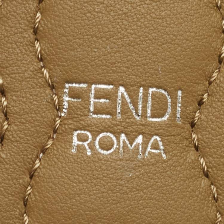 Pre Owned Fendi White/Pink Scalloped Leather Spike Studded Shoulder Strap