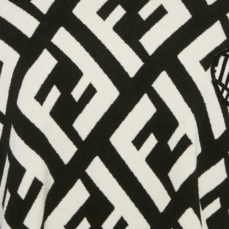 Pre Owned Fendi Black/White Zucca Jacquard Wool Blend Turtle Neck Sweater M