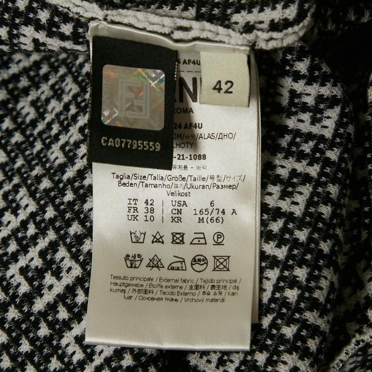 Pre Owned Fendi Black/Wite Zucca Stretch Knit Culottes M