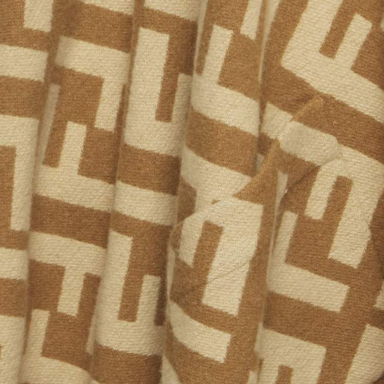 Pre Owned Fendi Beige FF Monogram Intarsia Cashmere Fringed Poncho One Size 