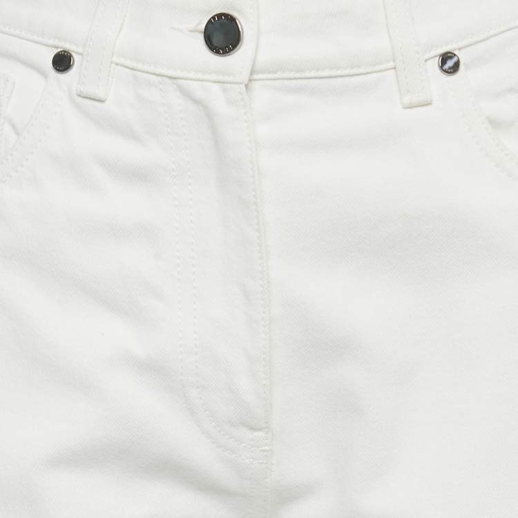 Pre Owned Fendi White Denim Logo Embossed Mom Fit Jeans S Waist 26"