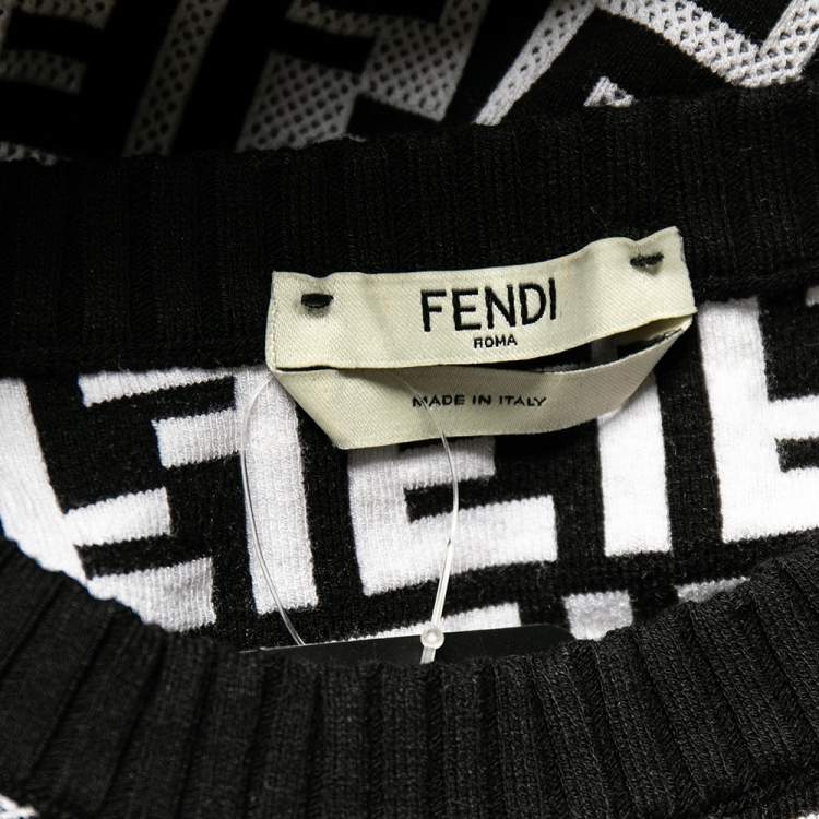 Pre Owned Fendi Monochrome Zucca Monogram Intarsia Knit Crop Top S