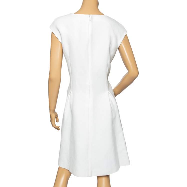 Pre Owned Fendi White Crepe Pleat Detailed Sleeveless Dress L