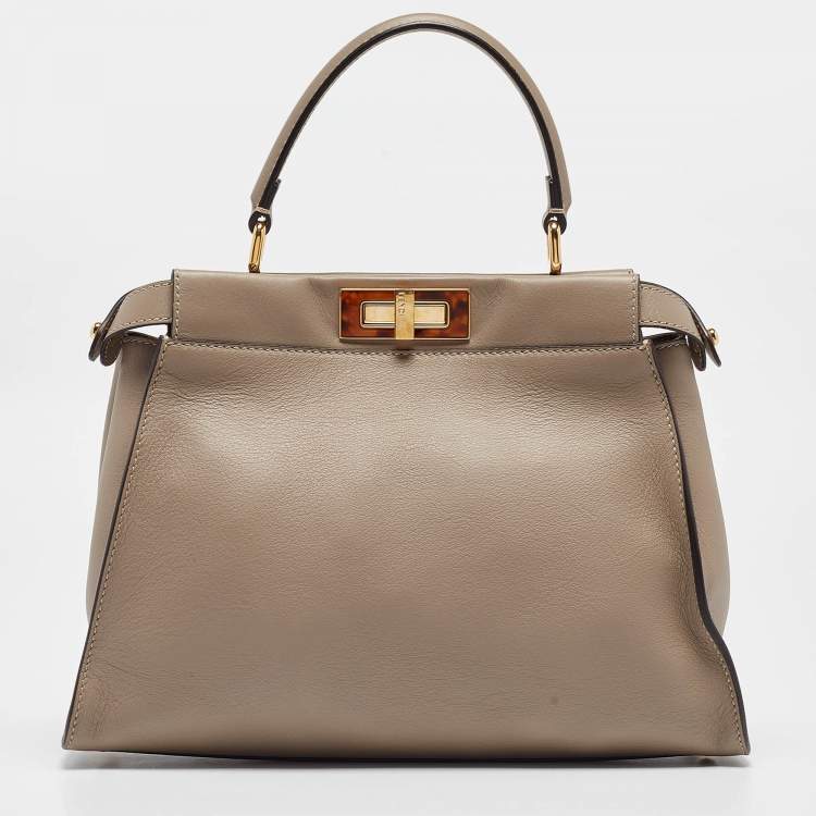 Pre Owned Fendi Beige Leather Medium Peekaboo Top Handle Bag