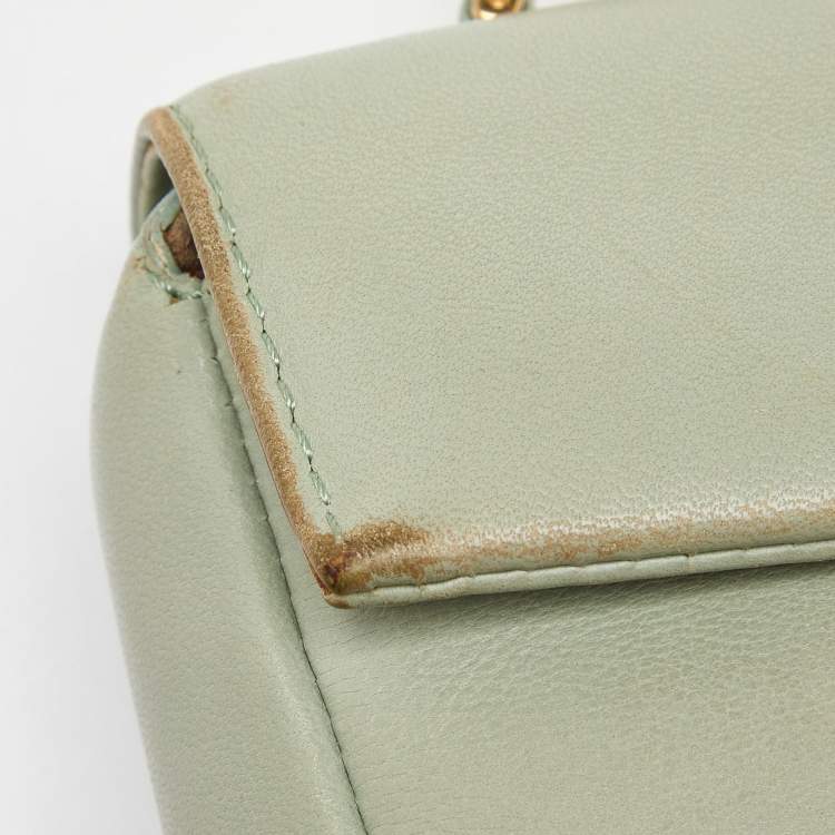 Pre Owned Fendi Mint Green Leather Mini Be Baguette Bag 
