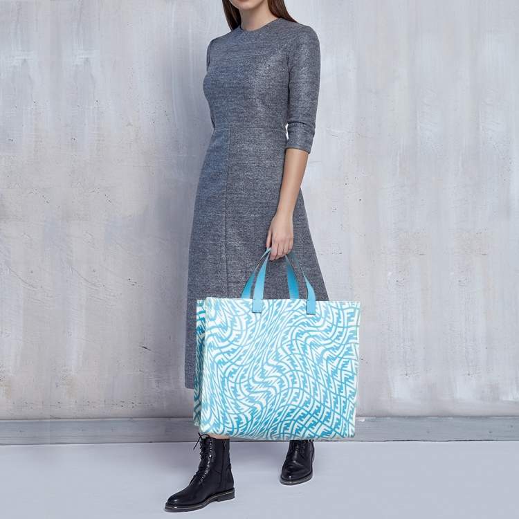 Pre Owned Fendi x Sarah Coleman Blue FF Vertigo PVC Shopper Tote