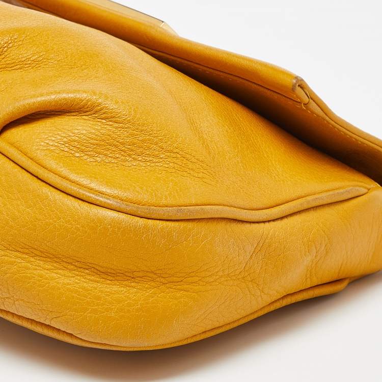 Pre Owned Fendi Yellow Leather Fendista Pochette Crossbody Bag