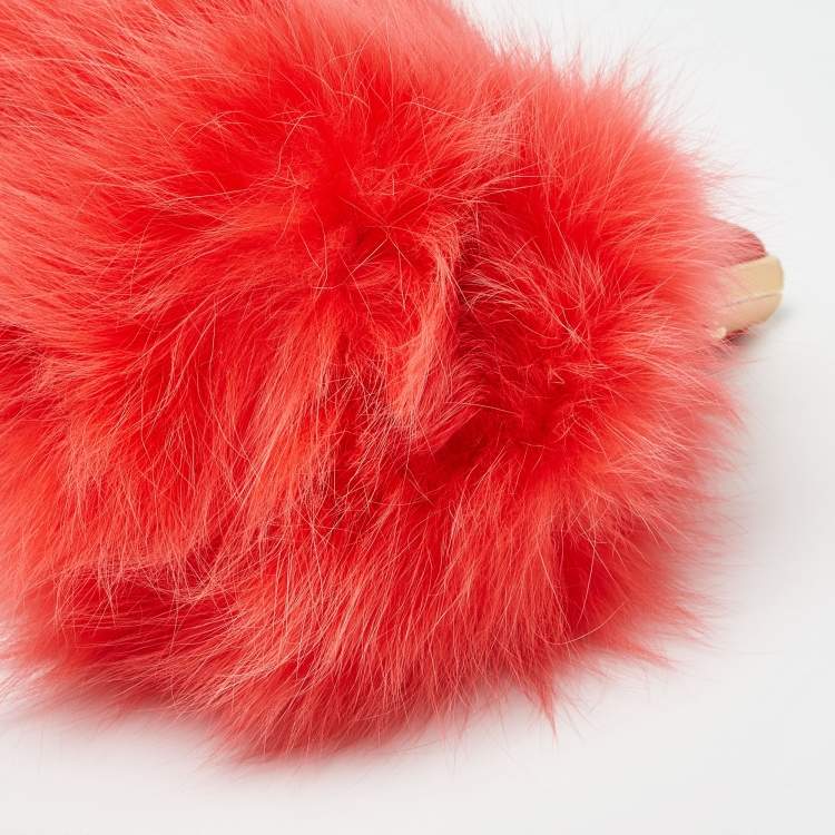 Pre Owned Fendi Red For Fur and Leather Small First Clutch
