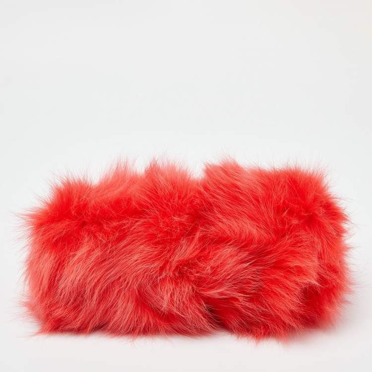 Pre Owned Fendi Red For Fur and Leather Small First Clutch