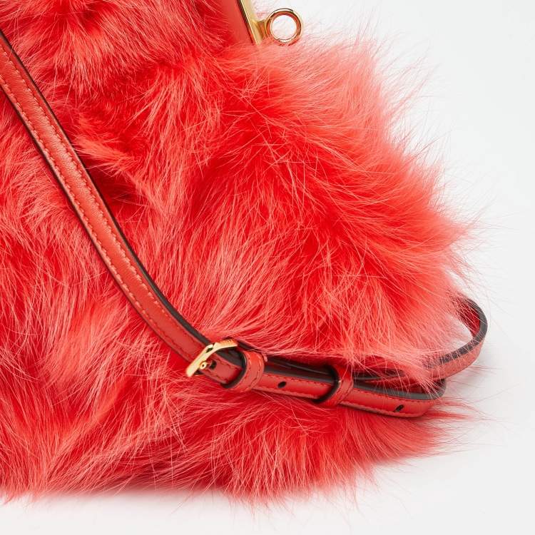 Pre Owned Fendi Red For Fur and Leather Small First Clutch