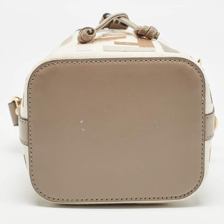 Pre Owned Fendi Beige Zucca Ricamo Canvas and Leather Mini Mon Tresor Bucket Bag