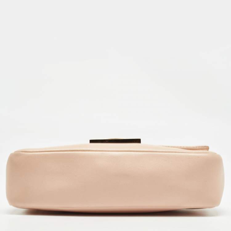 Pre Owned Fendi Peach Leather Mini Be Baguette Flap Shoulder Bag