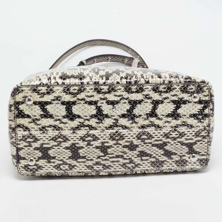 Pre Owned Fendi Black/white Snakeskin Leather Small Flowerland 2Jours Tote