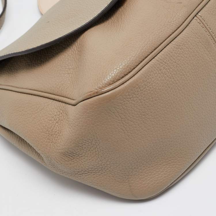 Pre Owned Fendi Beige Leather Flap Crossbody Bag
